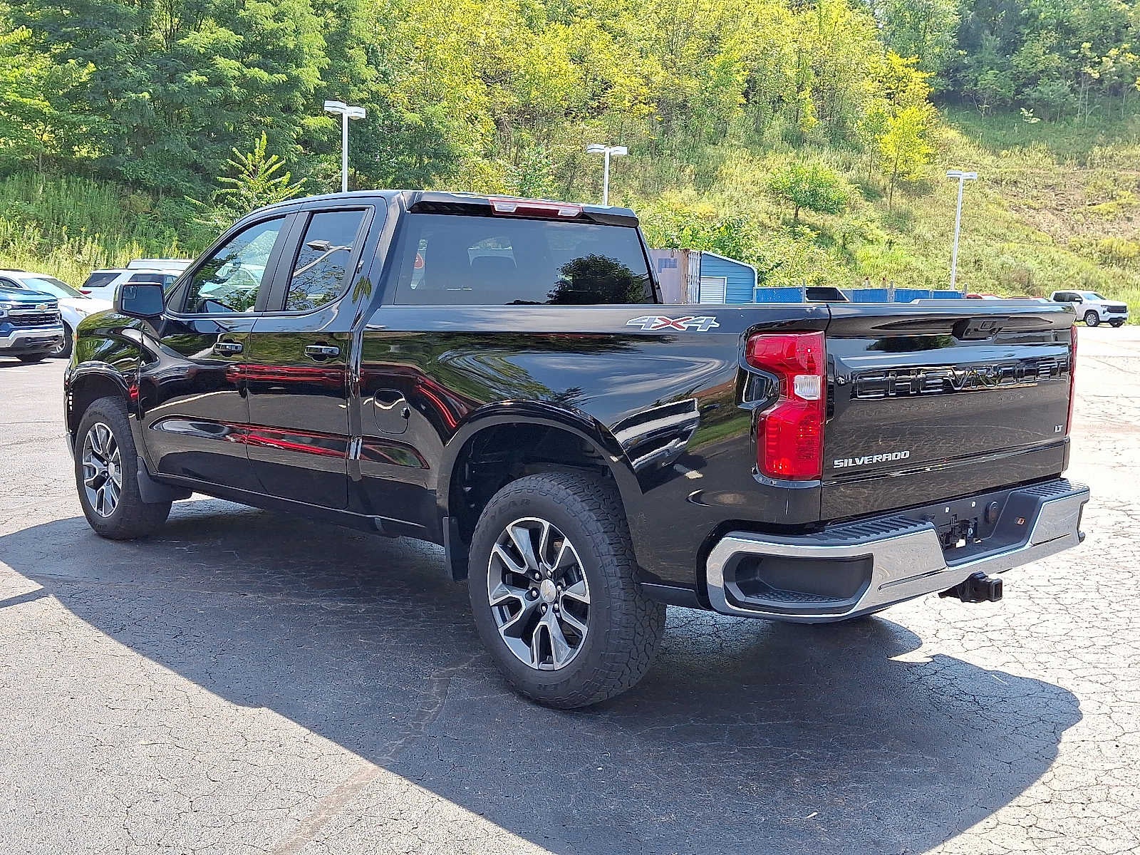 2024 Chevrolet Silverado 1500 LT (2FL)