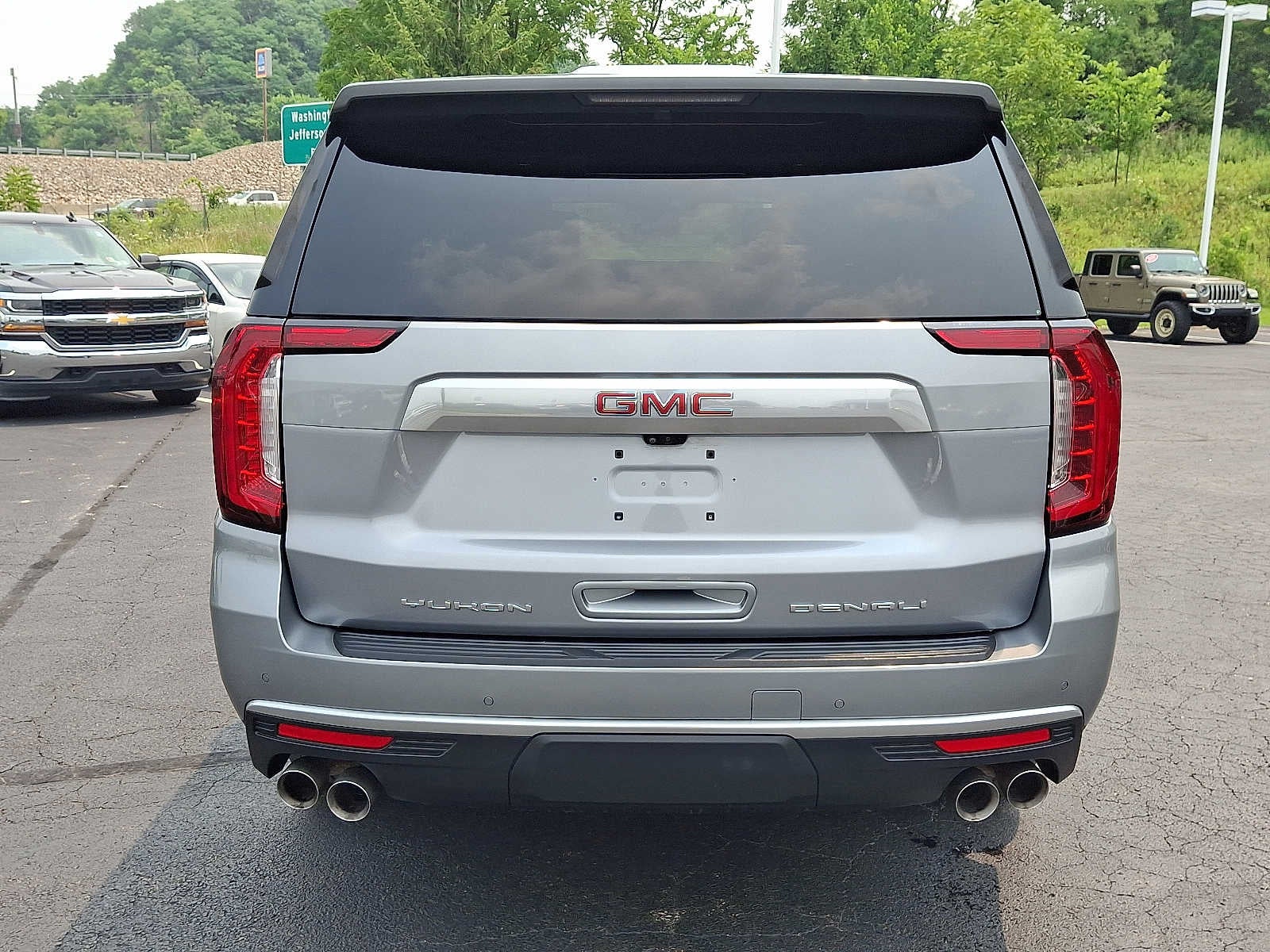 2024 GMC Yukon Denali