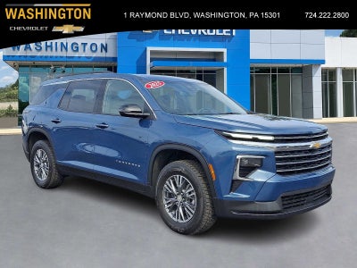 2025 Chevrolet Traverse LT