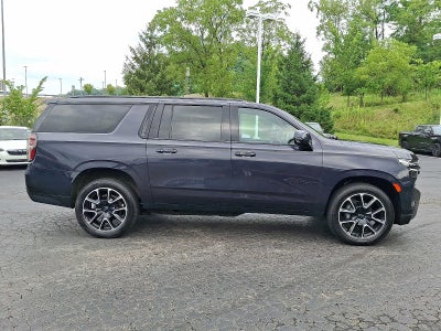 2023 Chevrolet Suburban RST