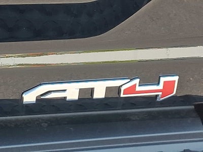 2024 GMC Canyon AT4