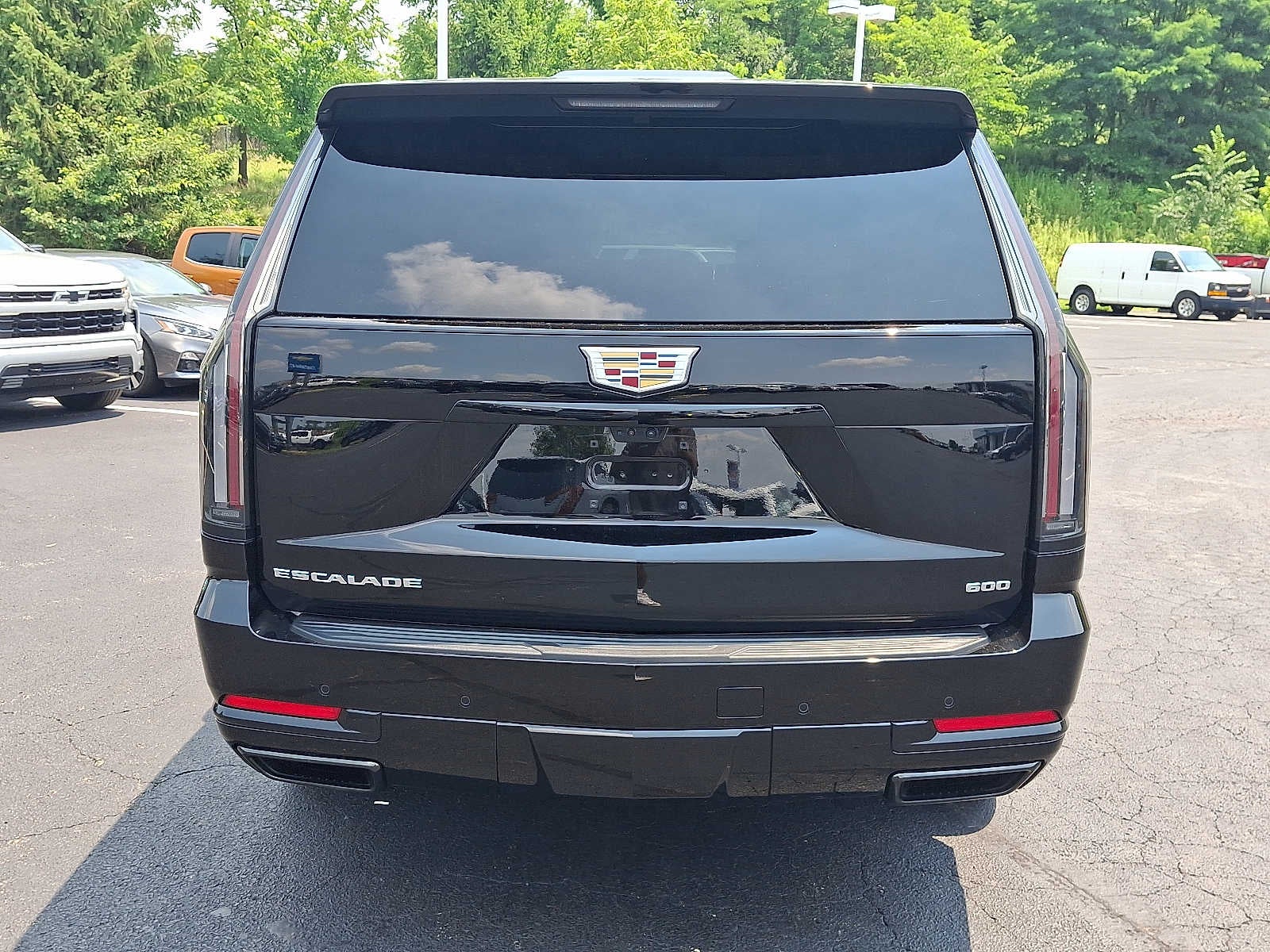 2025 Cadillac Escalade Sport Platinum