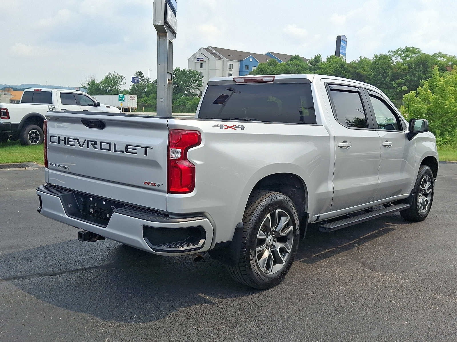 2022 Chevrolet Silverado 1500 RST