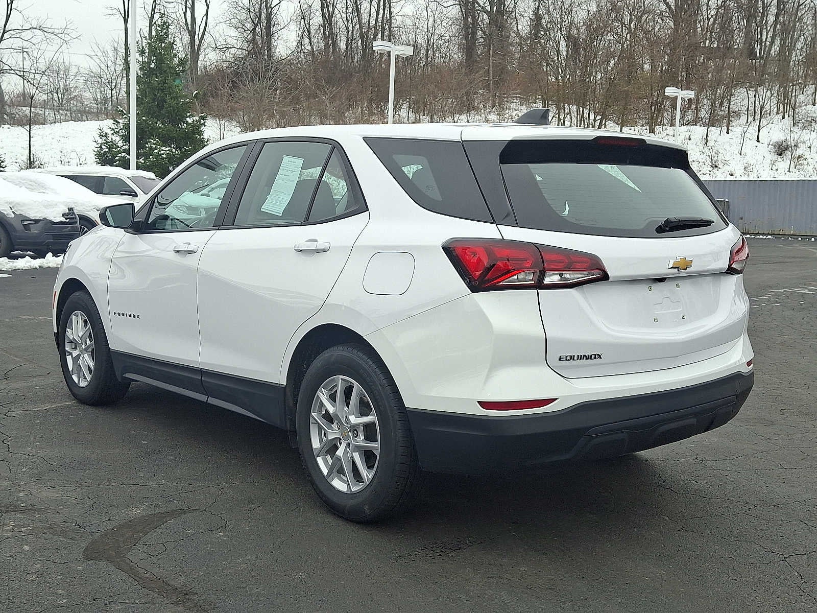 2023 Chevrolet Equinox LS