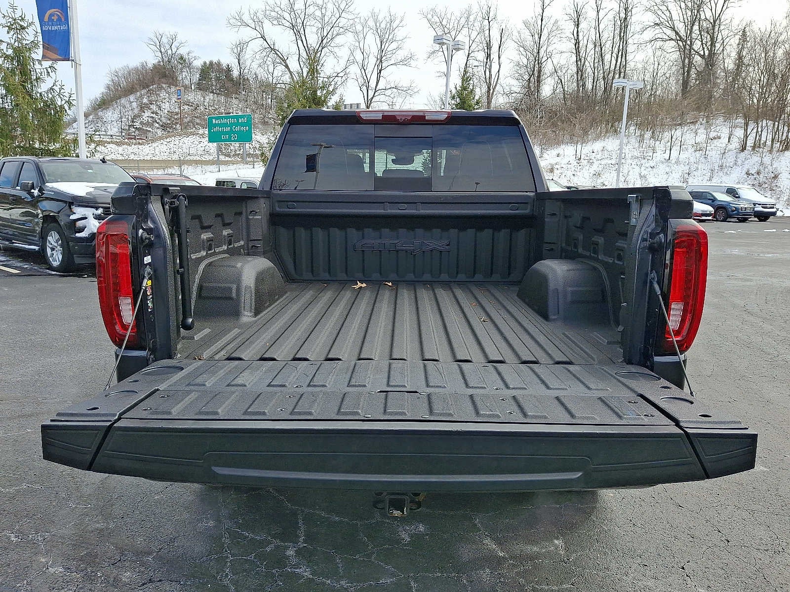 2023 GMC Sierra 1500 AT4X