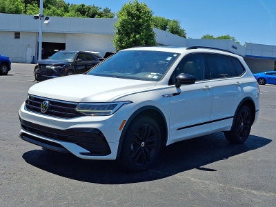2022 Volkswagen Tiguan SE R-Line Black
