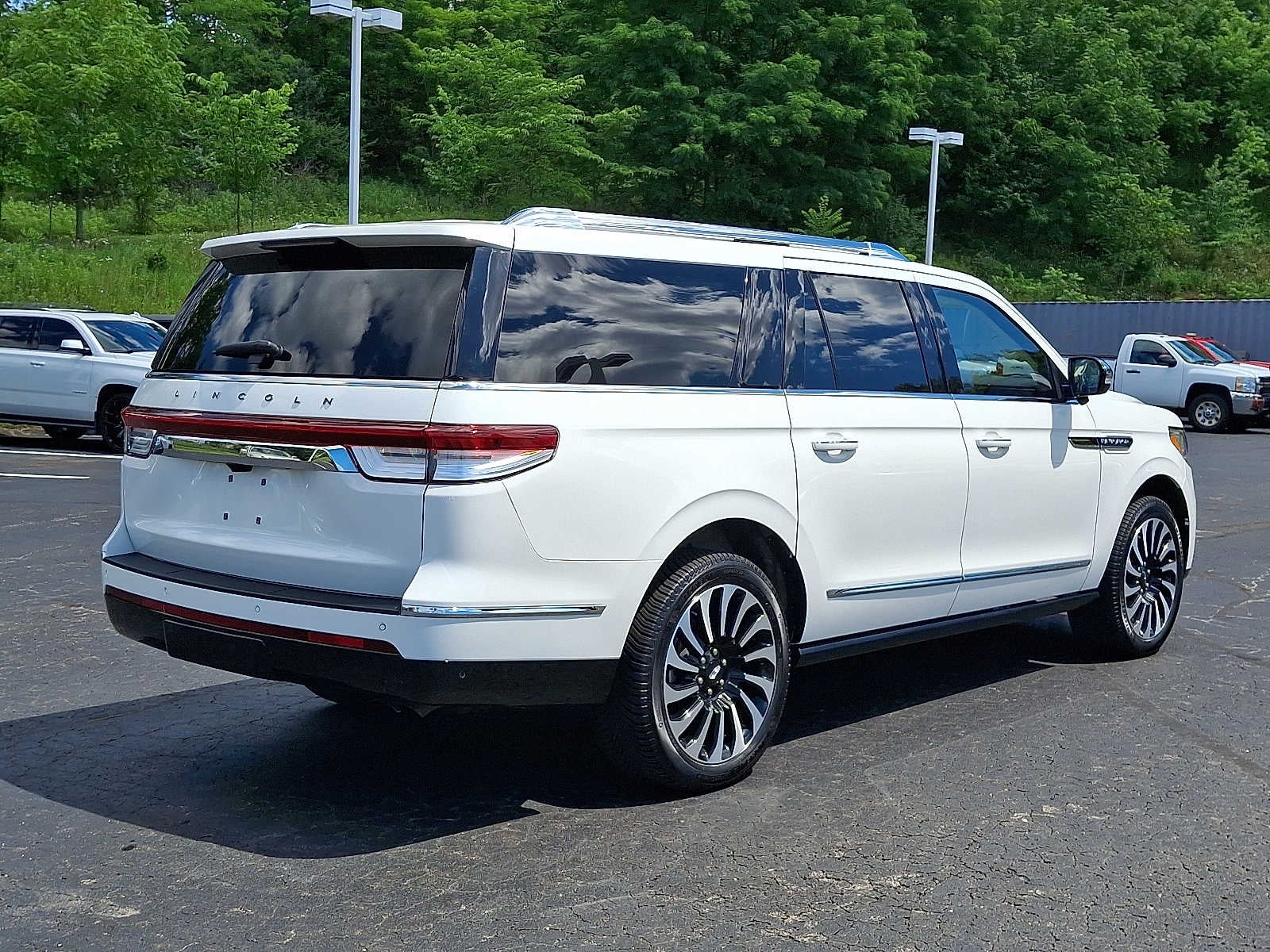 2024 Lincoln Navigator L Black Label