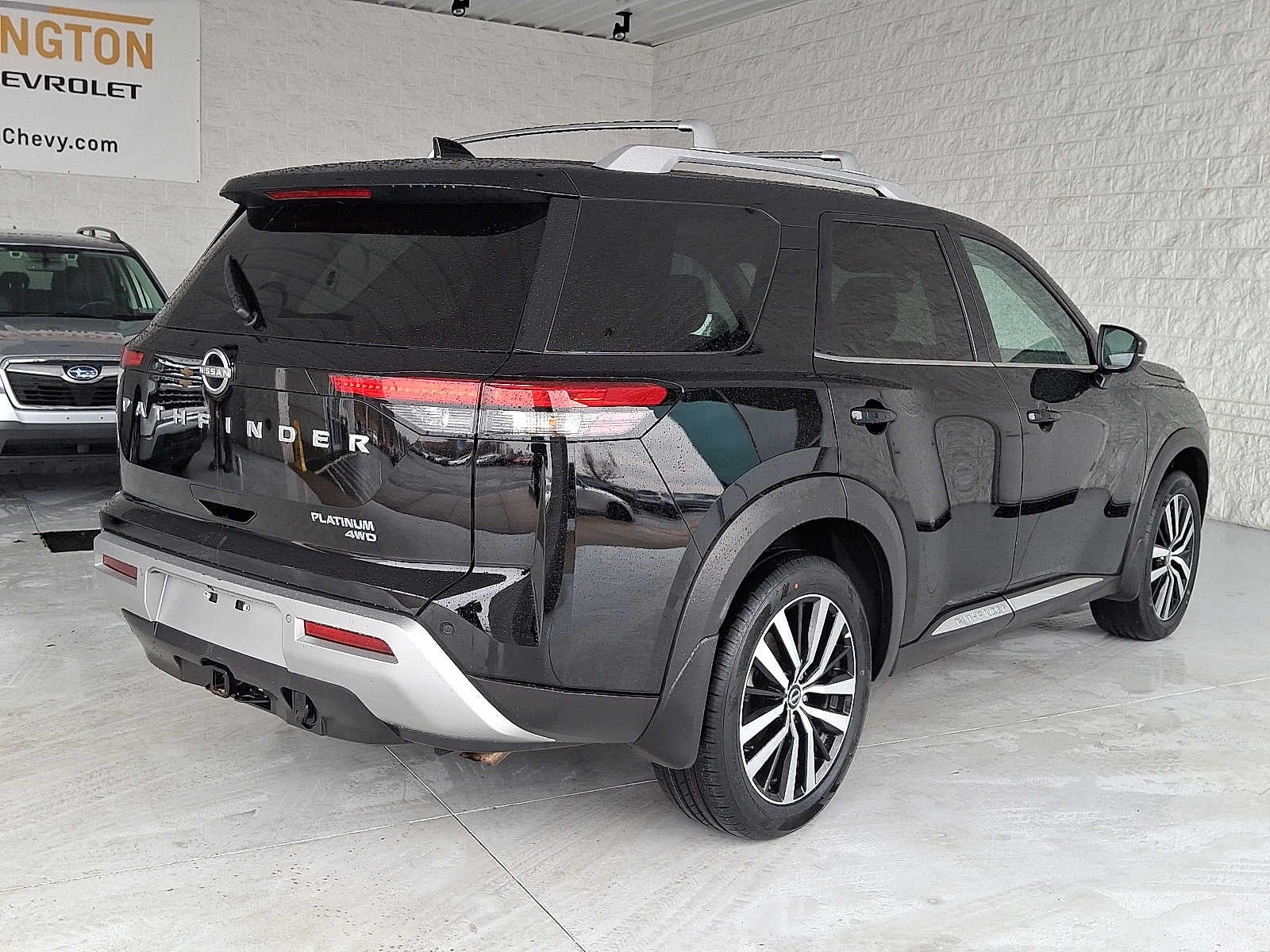 2024 Nissan Pathfinder Platinum