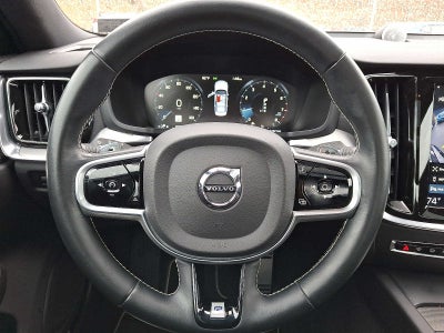 2019 Volvo S60 R-Design