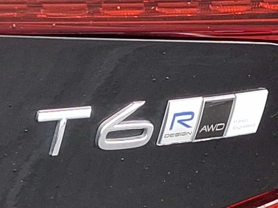 2019 Volvo S60 R-Design