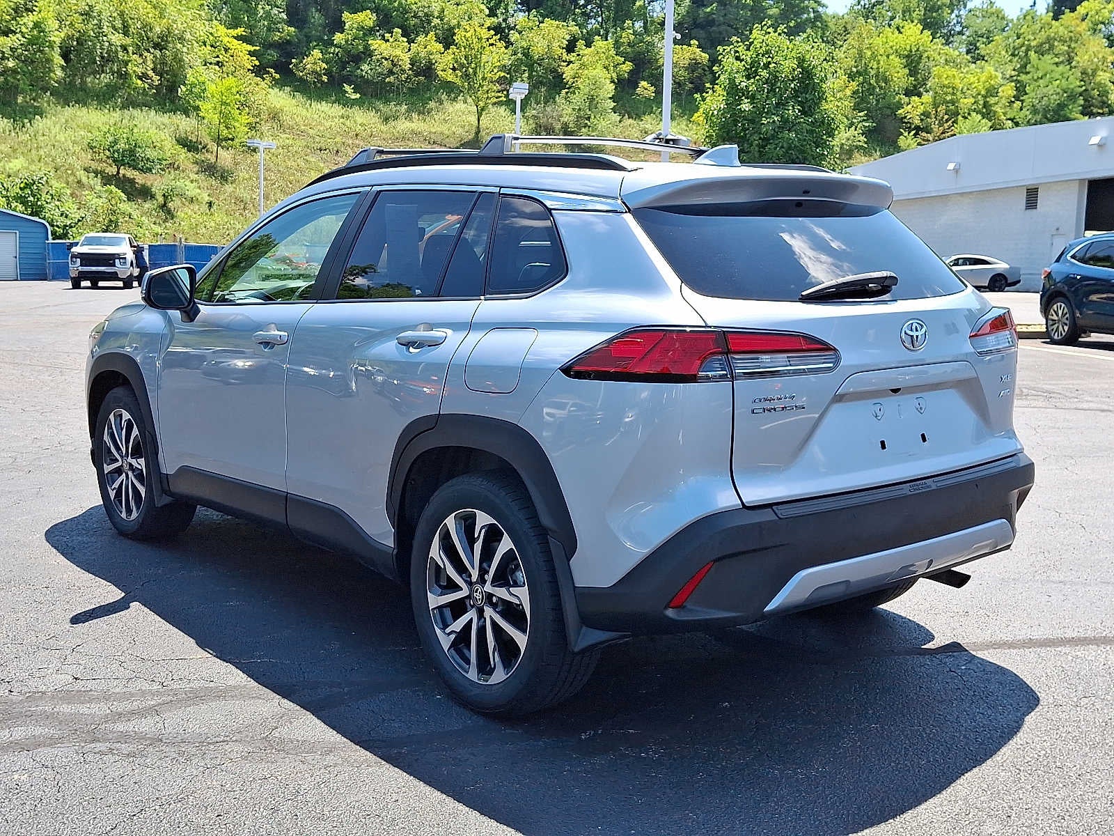 2024 Toyota Corolla Cross XLE