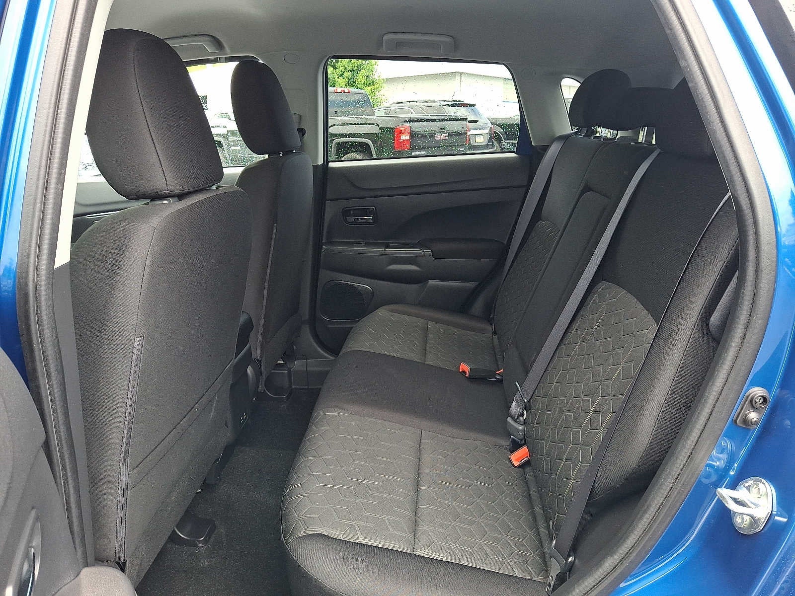 2024 Mitsubishi Outlander Sport S