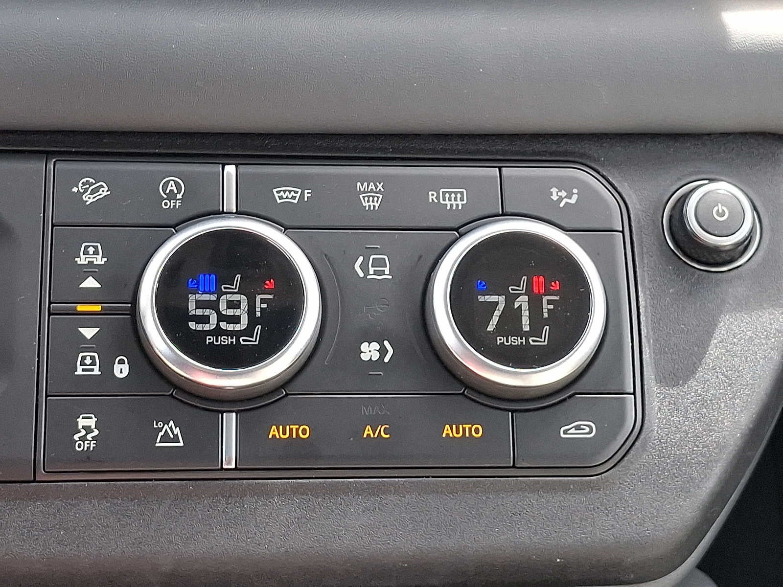 2024 Land Rover Defender X-Dynamic SE
