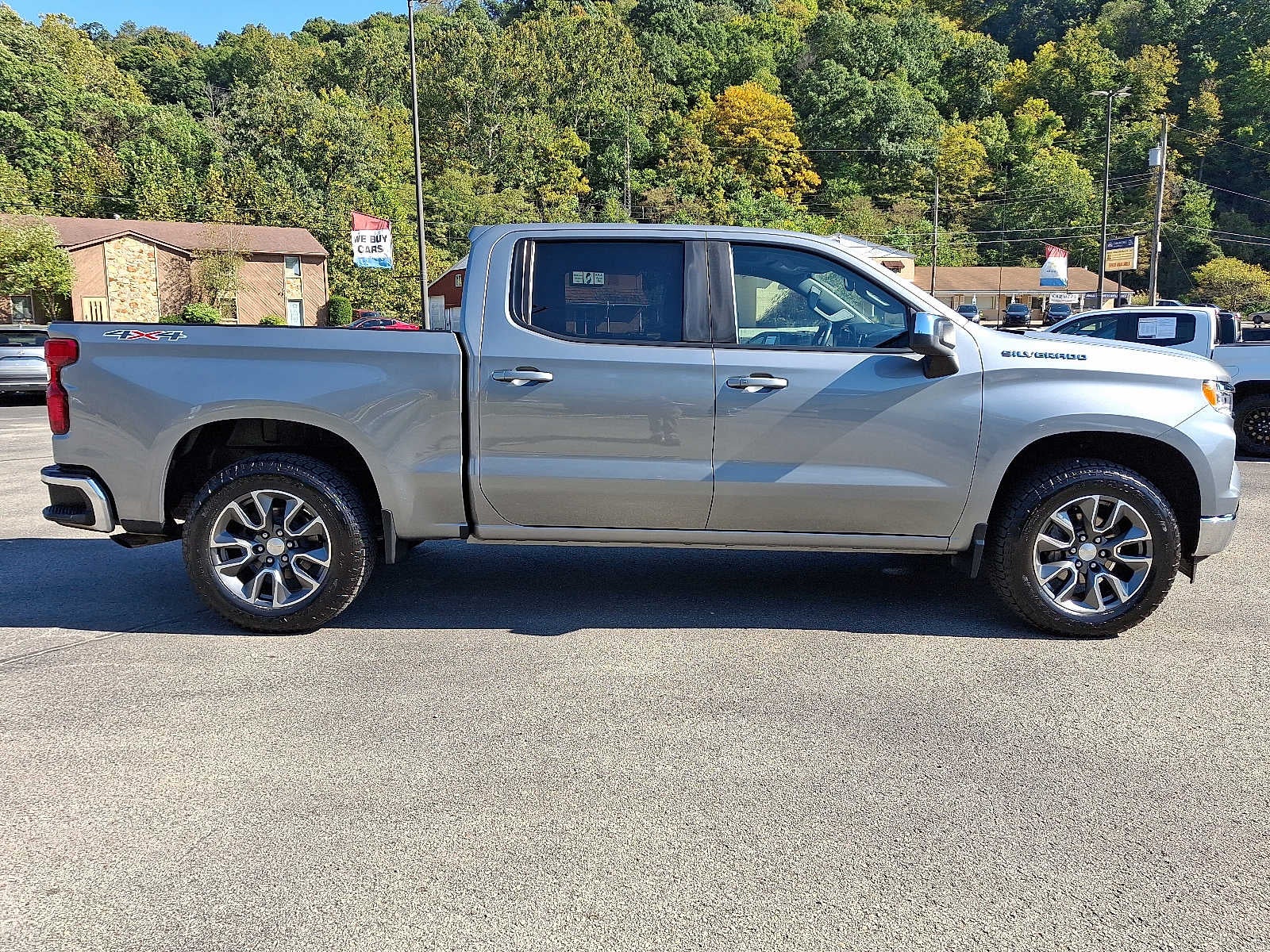 2024 Chevrolet Silverado 1500 LT (2FL)