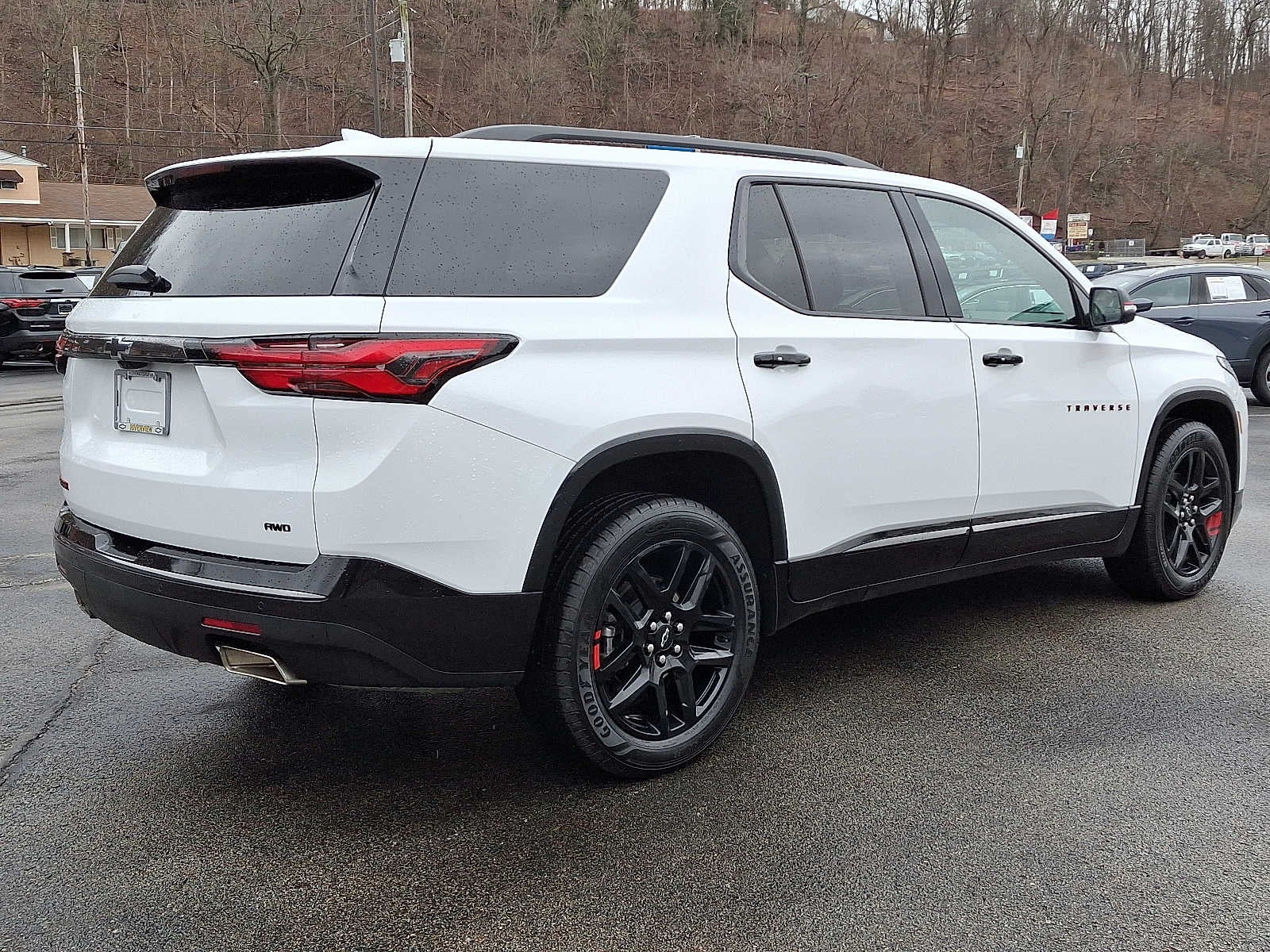 2023 Chevrolet Traverse Premier