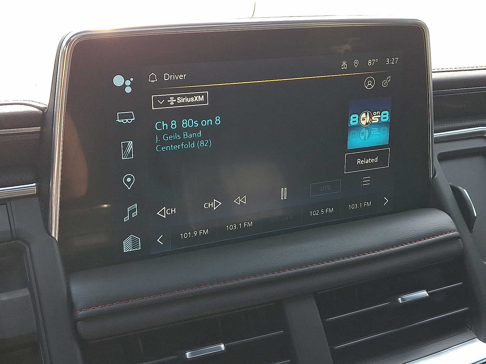 2023 Chevrolet Suburban RST