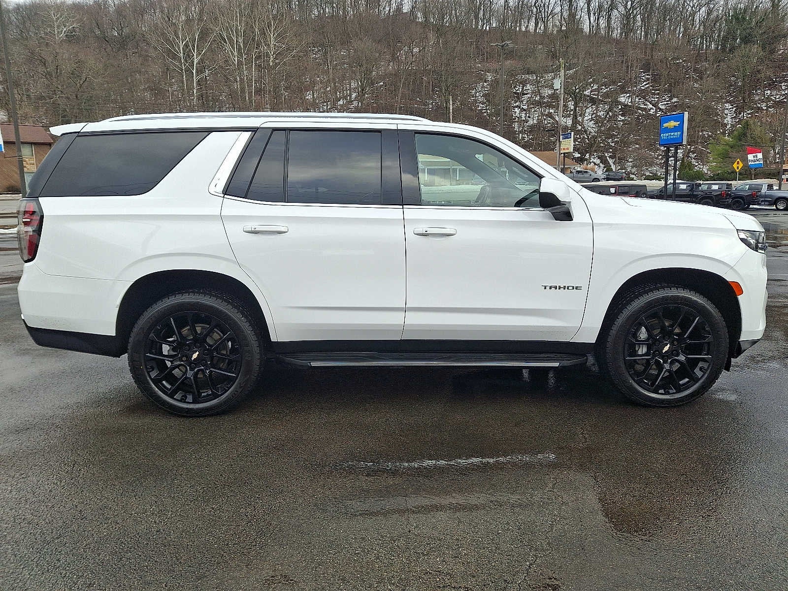 2023 Chevrolet Tahoe LS