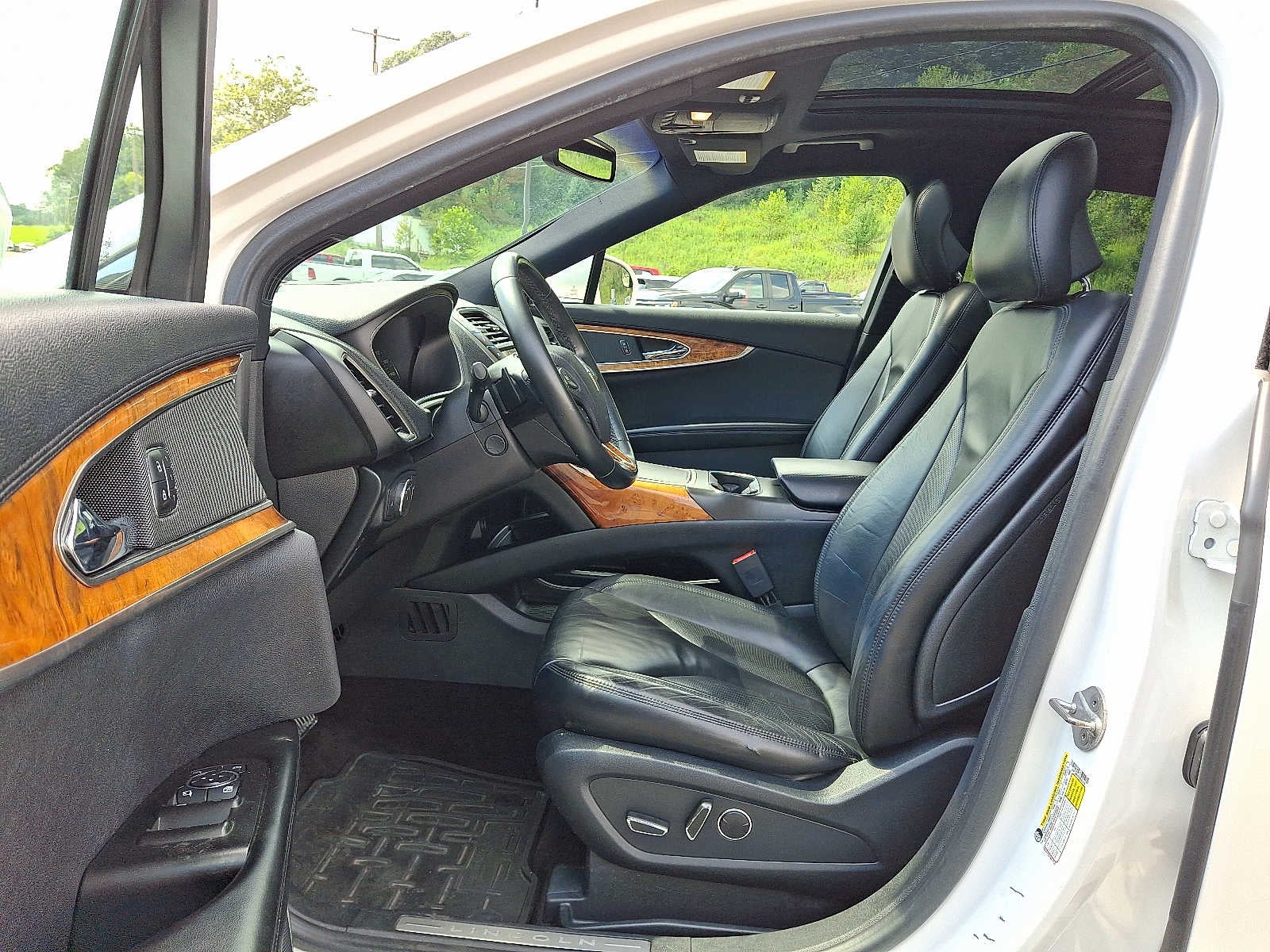 2016 Lincoln MKX Select