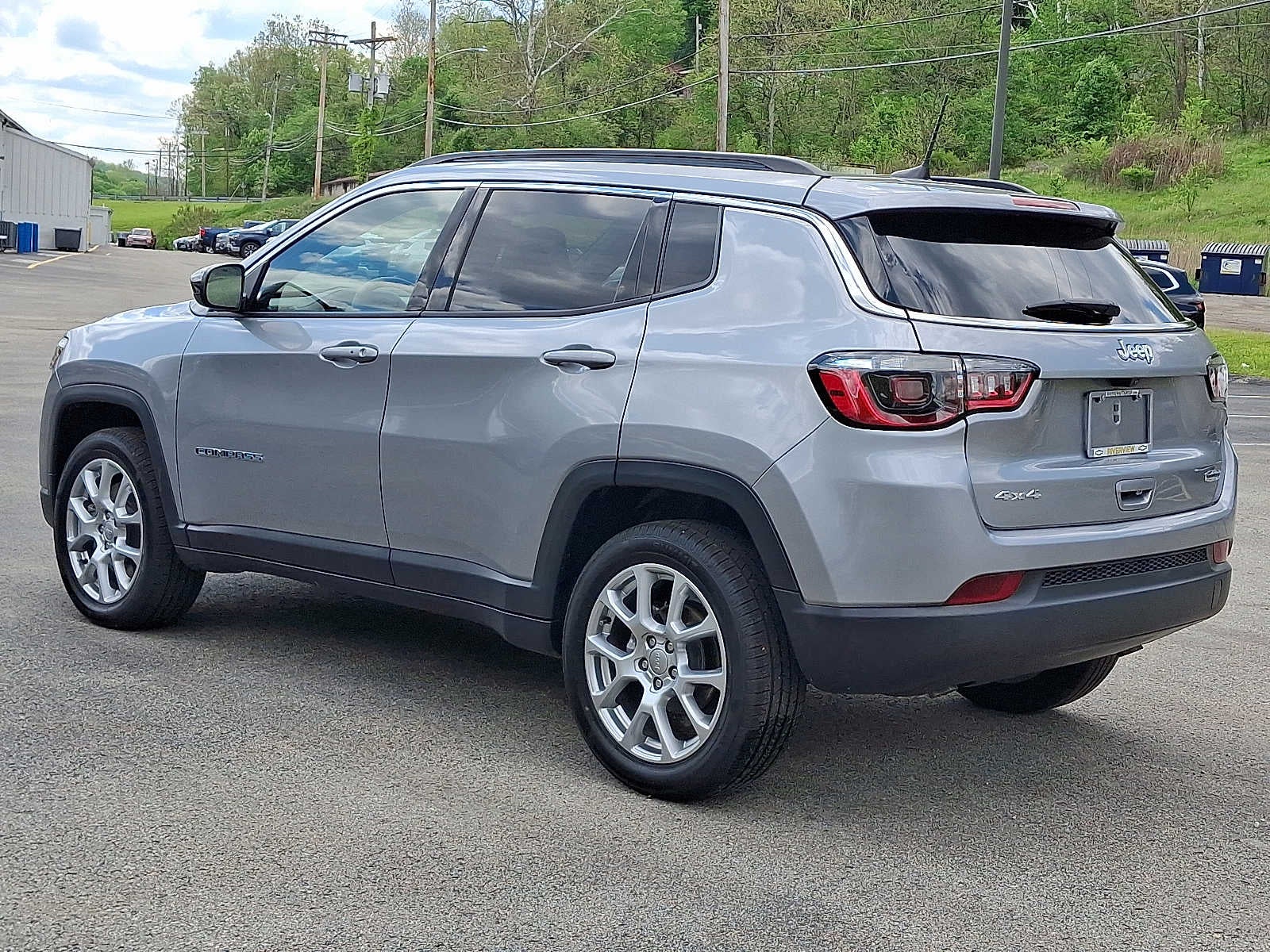 2023 Jeep Compass Latitude Lux