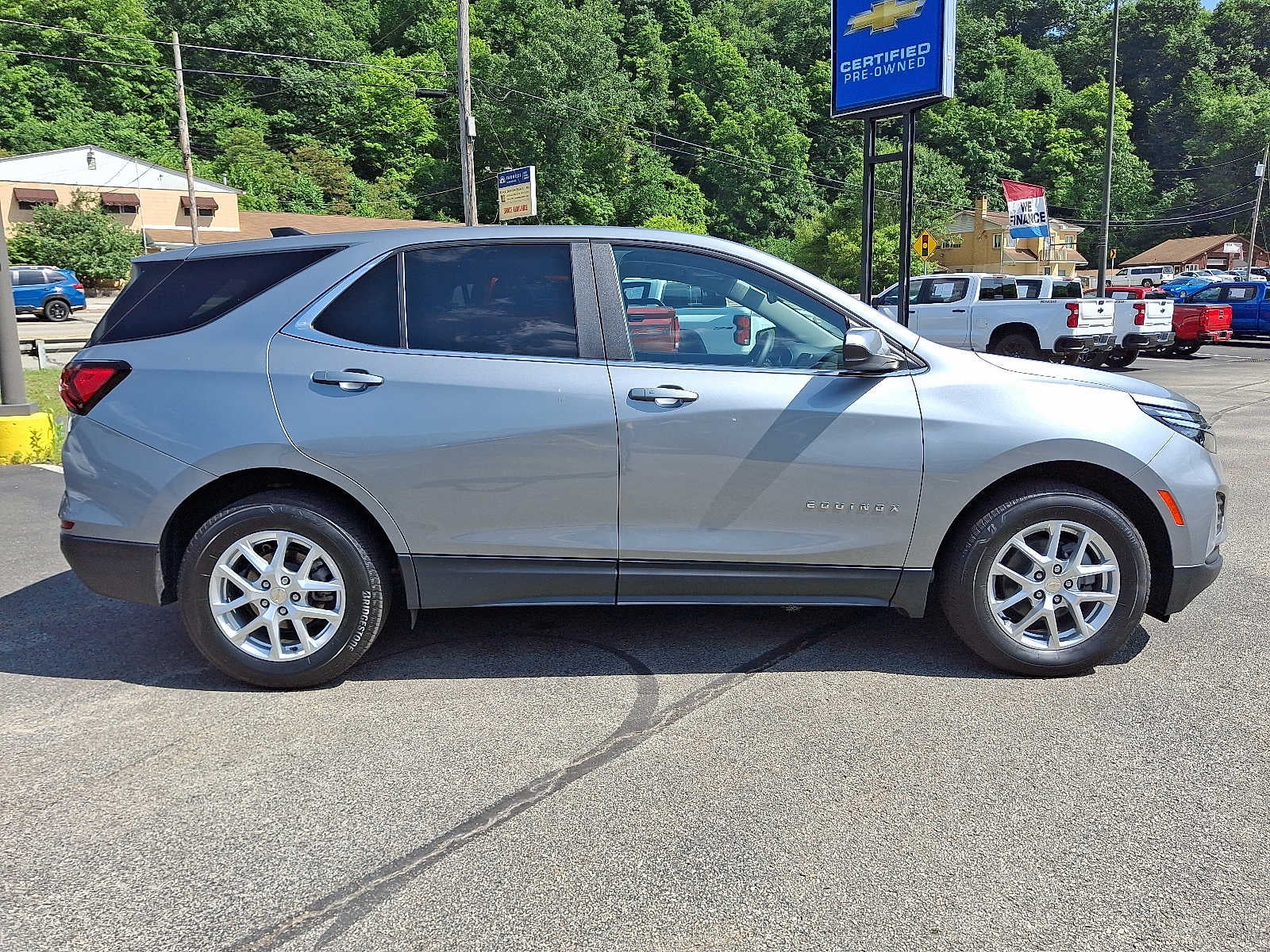 2024 Chevrolet Equinox LT
