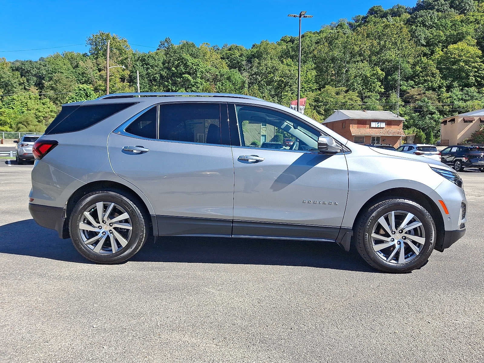 2024 Chevrolet Equinox Premier