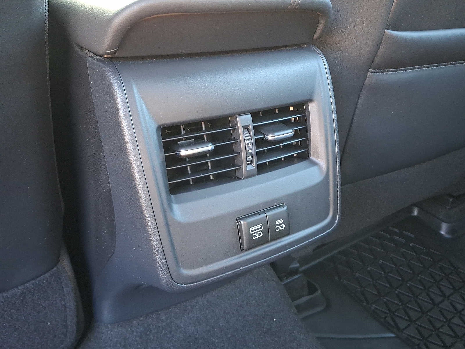 2021 Toyota Avalon XLE