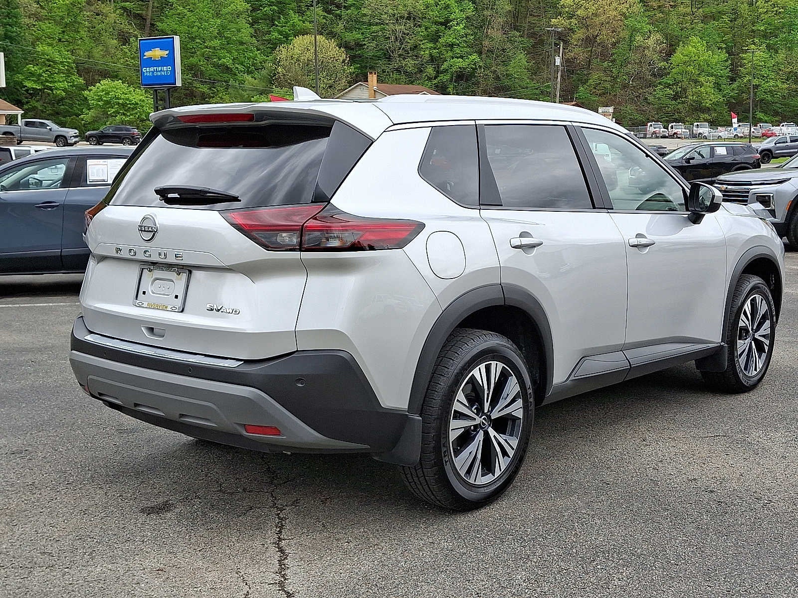 2023 Nissan Rogue SV