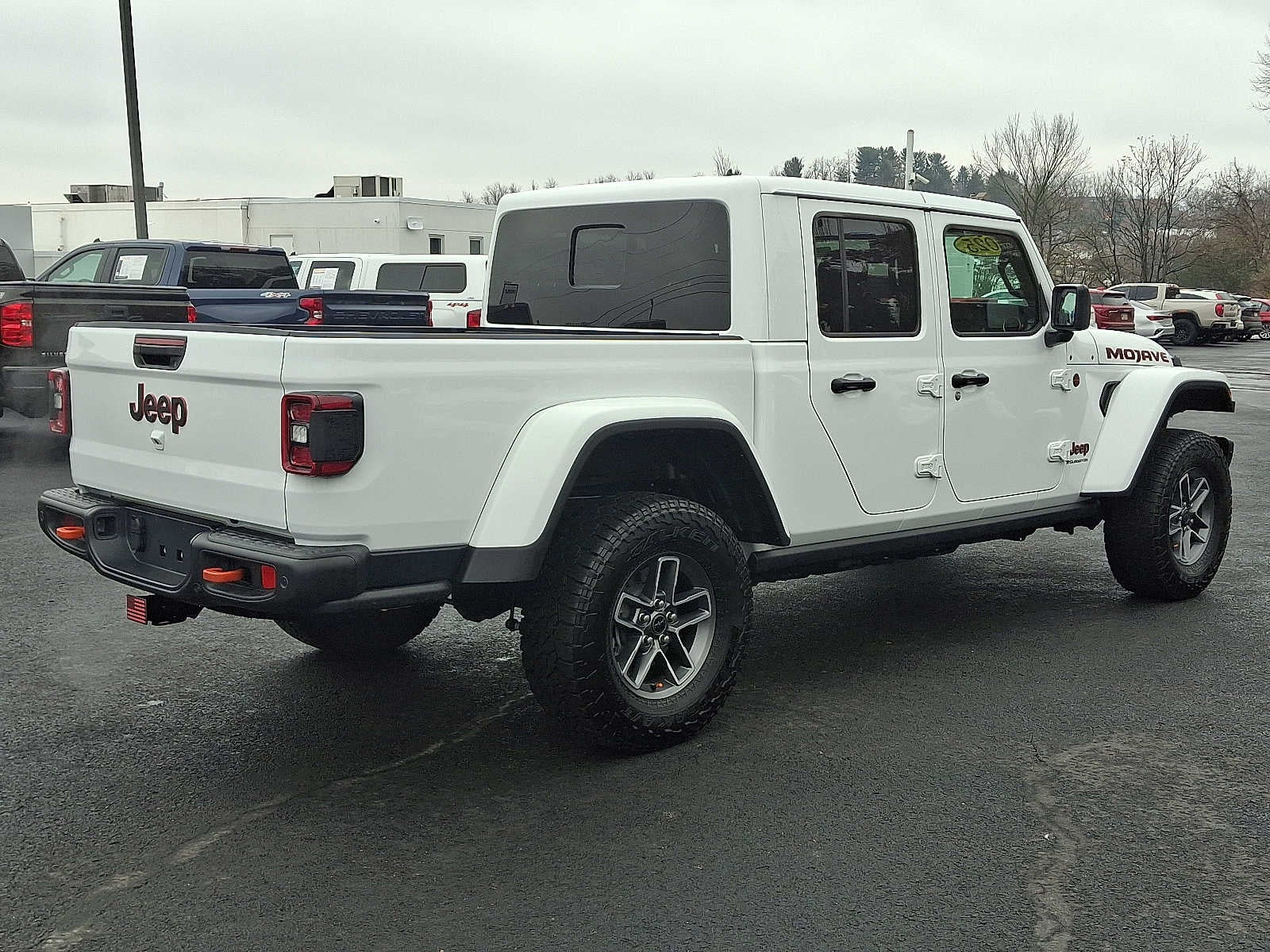 2025 Jeep Gladiator Mojave X