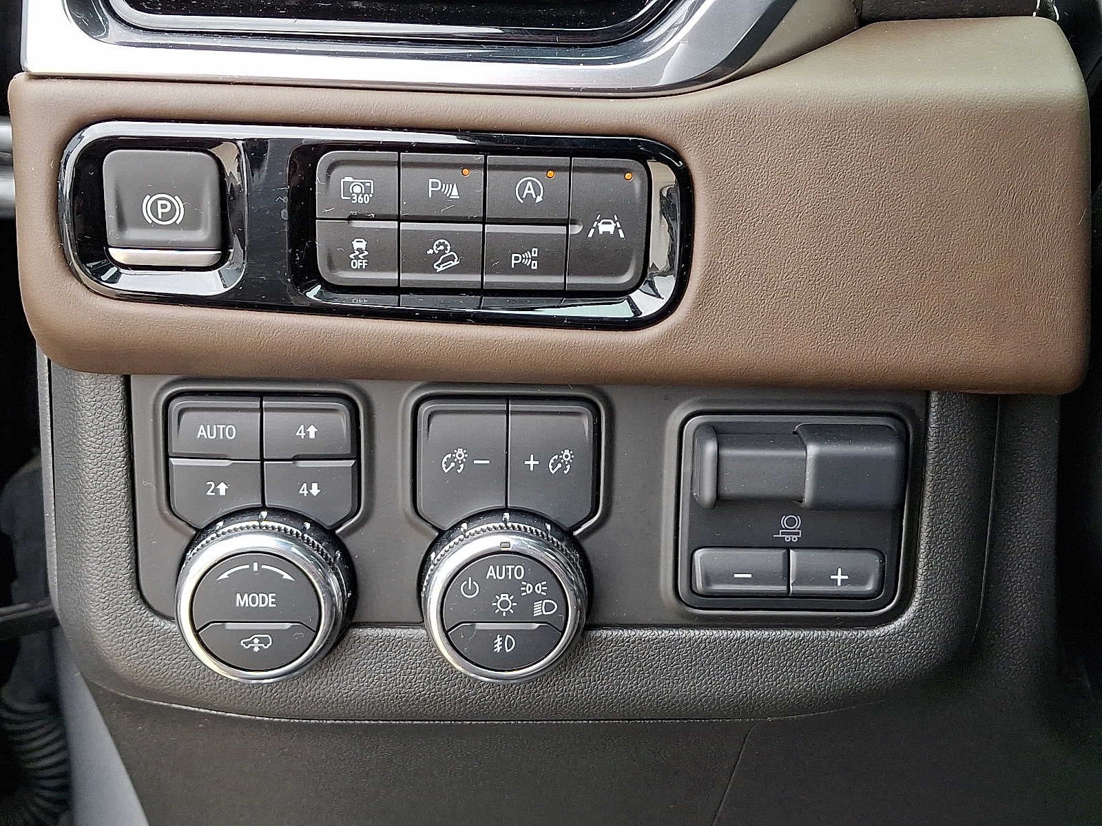 2025 GMC Yukon Denali Ultimate