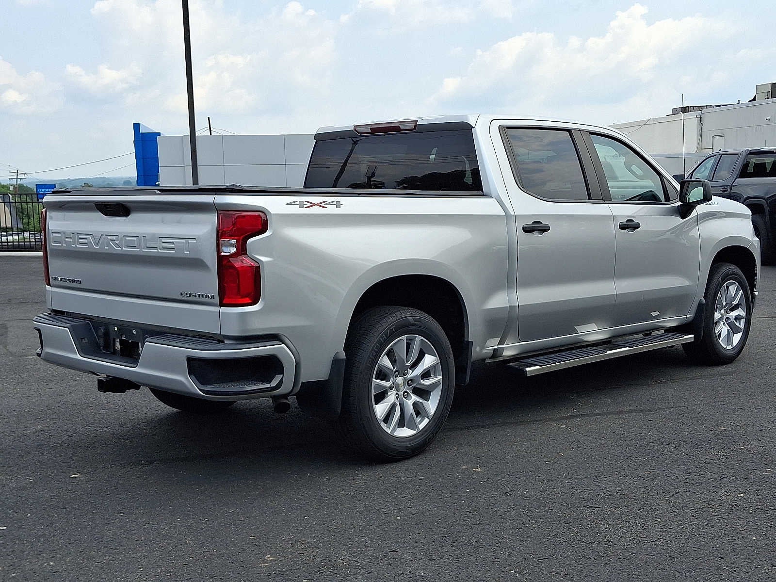 2022 Chevrolet Silverado 1500 LTD Custom