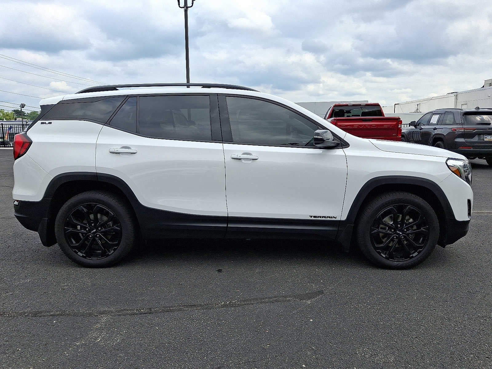 2021 GMC Terrain SLE