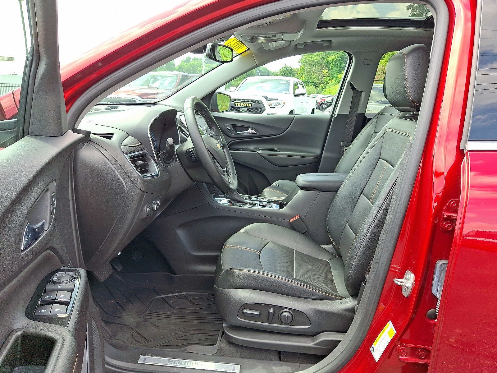 2023 Chevrolet Equinox Premier