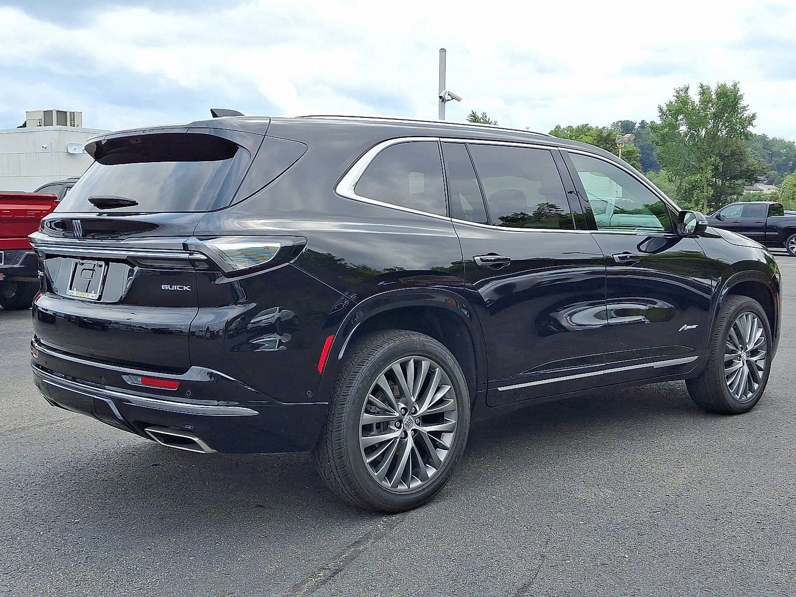 2025 Buick Enclave Avenir