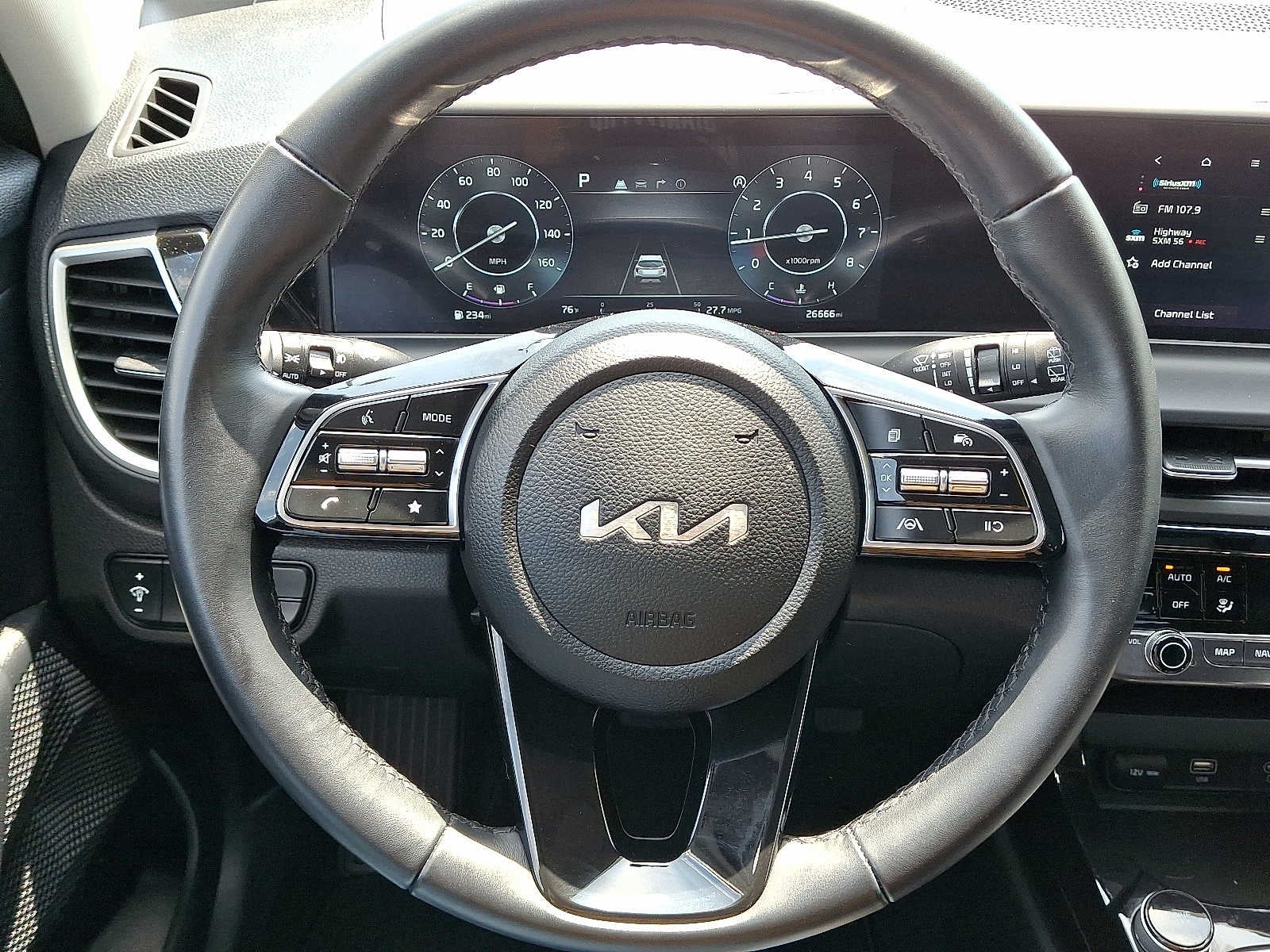 2024 Kia Seltos S